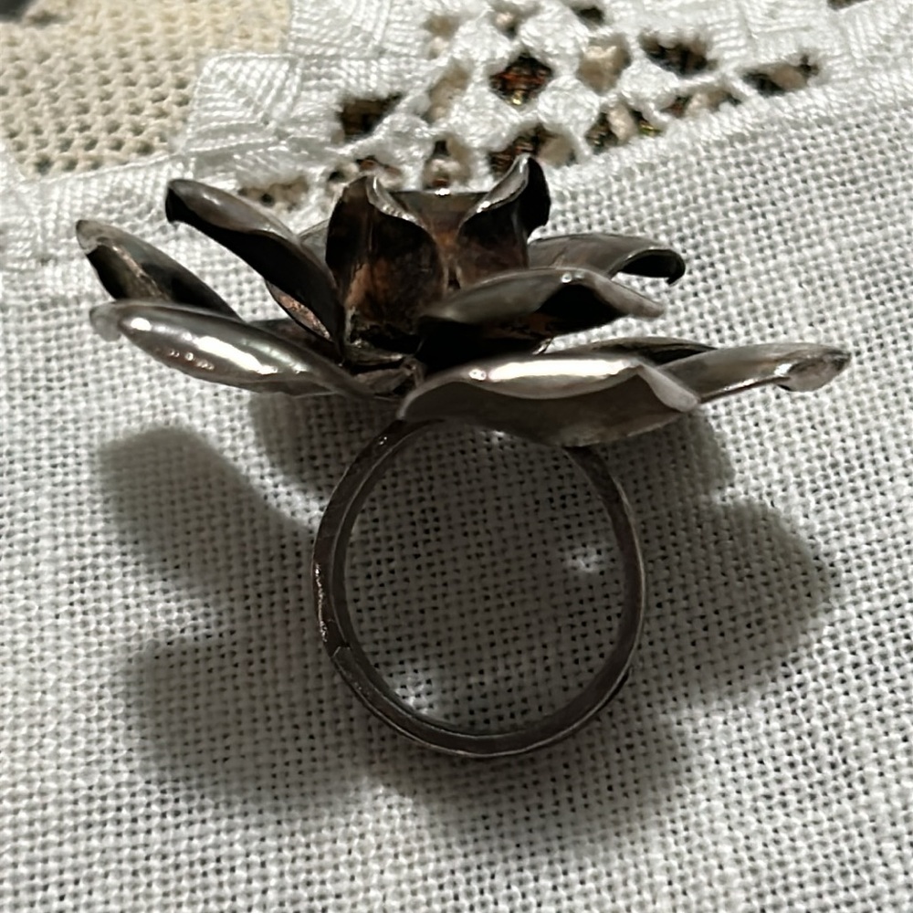 Vintage Sterling Silver 6k Thailand HUGE Rose Flower Adjustable Ring - Picture 8 of 16